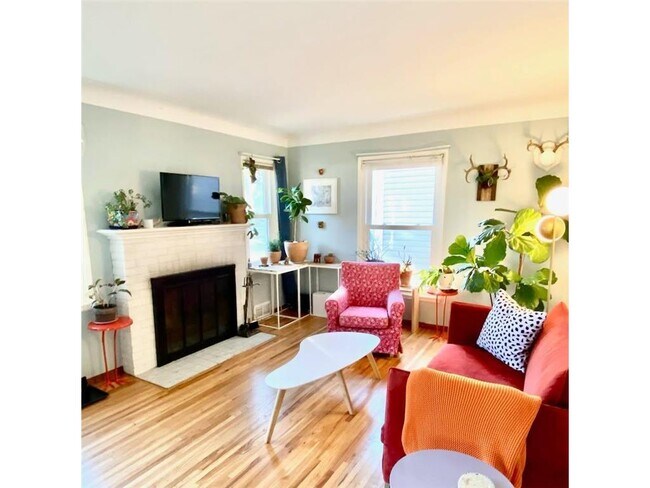 Foto del edificio - 3312 Xenwood Ave S