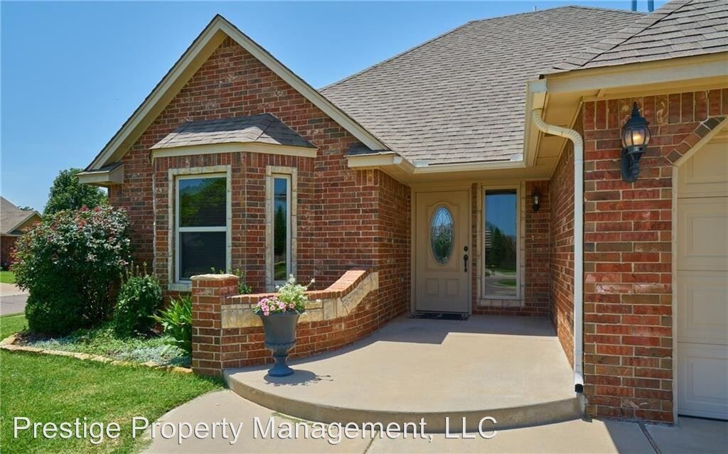 Foto principal - 3 br, 2 bath House - 12225 Heathfield Ln