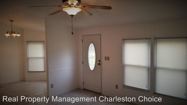 Foto del edificio - 3 br, 2 bath House - 6284 Hyde Park Road