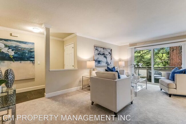 Building Photo - 2 br, 2 bath House - 553 W Latimer