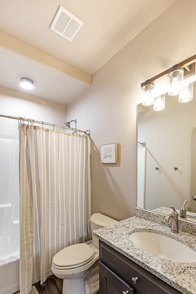 Foto del edificio - Fully Furnished