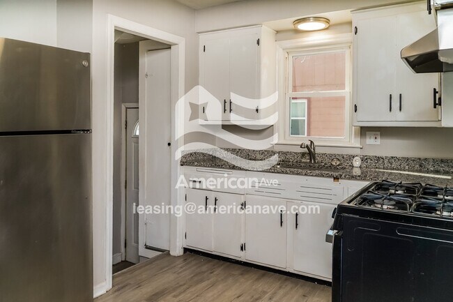 Building Photo - 5311 N 55th St
