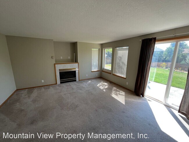 Foto del edificio - 3 br, 2.5 bath House - 3109 NE Cromwell Ct.