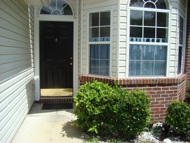 Building Photo - 2957 Bessent Rd
