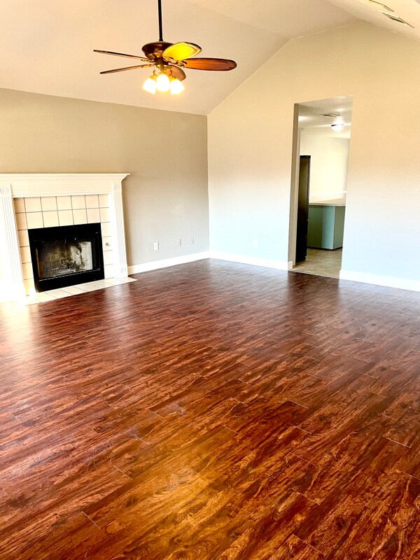 Foto del edificio - 11603 N 109th Pl E
