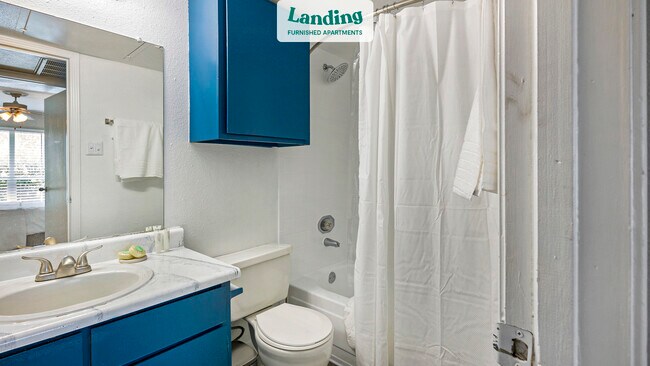 Building Photo - 15330 Ella Blvd Blvd