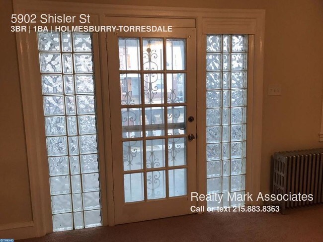 Building Photo - 5902 Shisler St