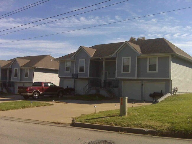 Foto del edificio - 4421-4427 E 139th St