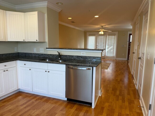 Foto del edificio - 1830-208 Candlewood Court