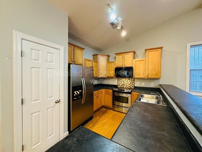 Photo - 5244 Christian Dr Townhome