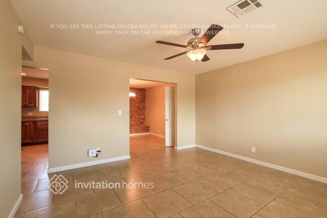 Foto del edificio - 2307 E Hillery Dr