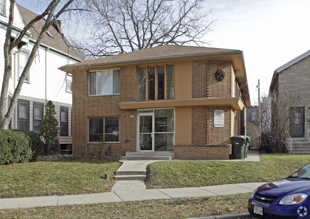 Foto principal - 1464 N Franklin Pl