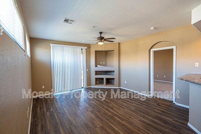 Foto del edificio - 705 W Queen Creek Rd
