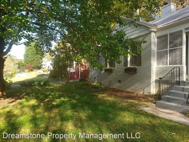 Building Photo - 3 br, 1 bath House - 463 Lynnhaven Drive SW