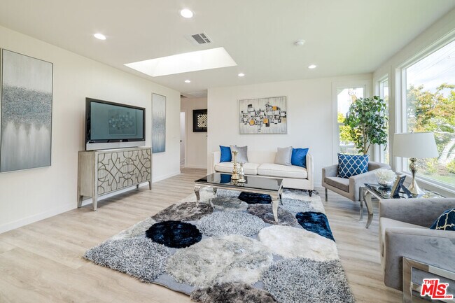 Foto del edificio - 12927 Panama St