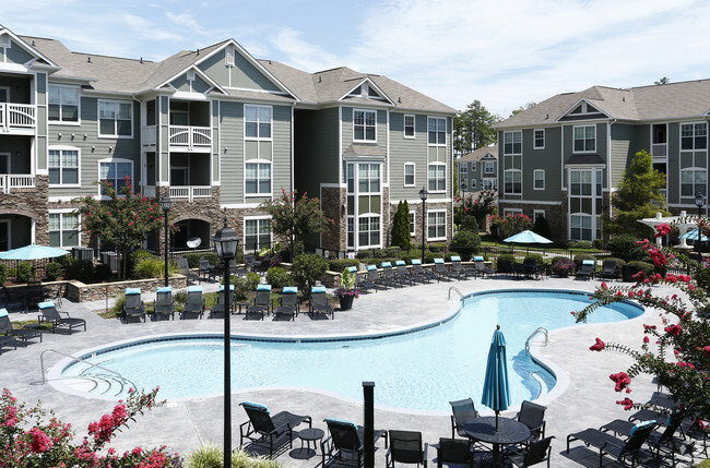 Community Pool - View at Legacy Oaks