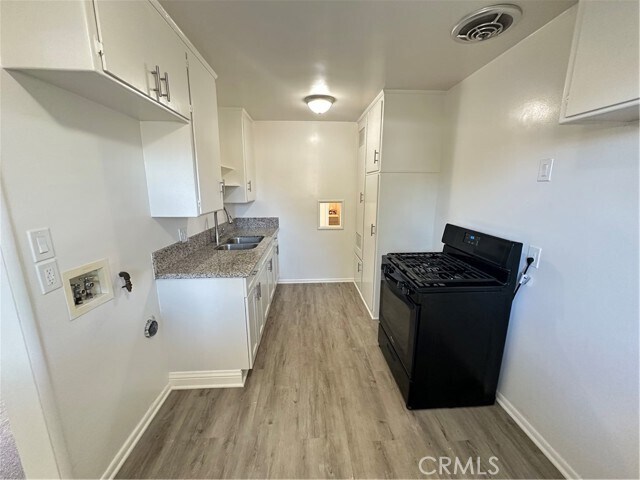 Foto del edificio - 17425 Yukon Ave