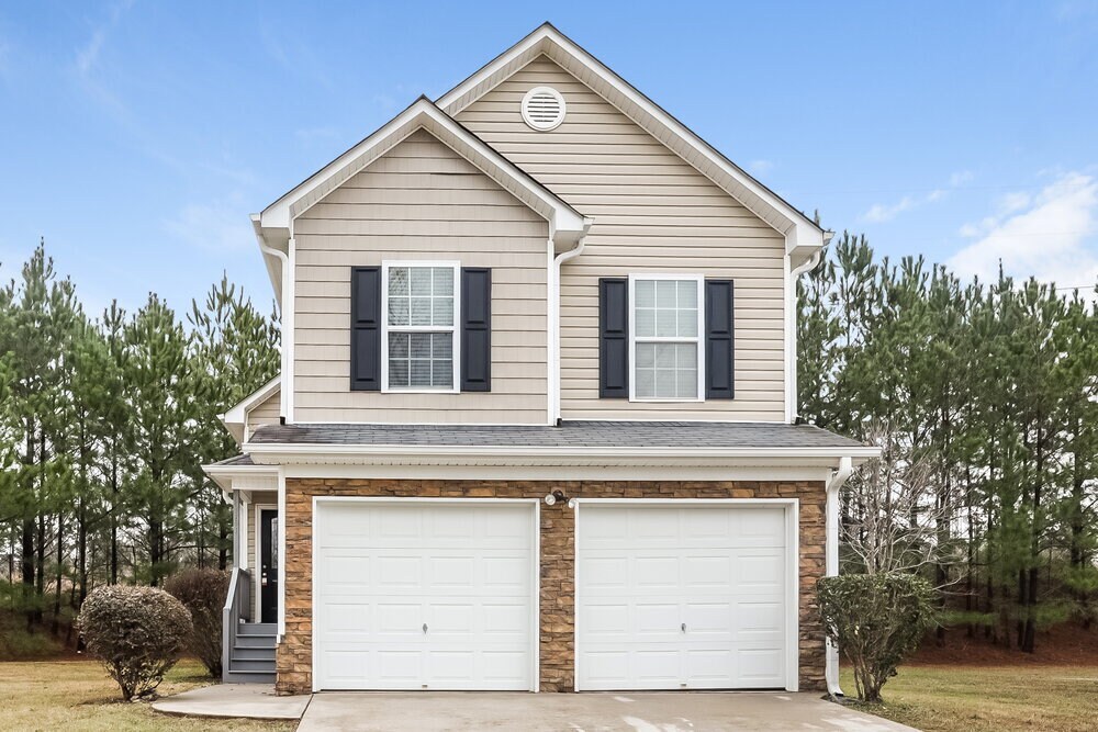 Primary Photo - 5701 Castlebrook Dr