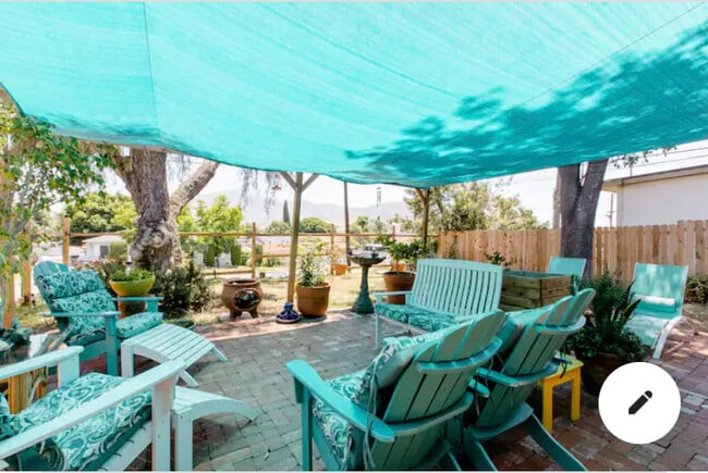 Building Photo - 632 Maria Ave