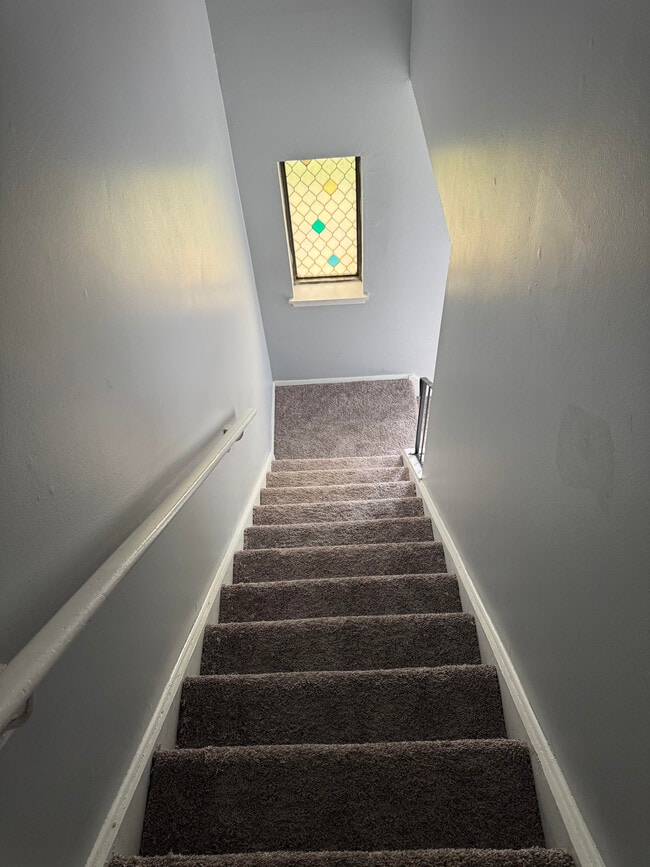 Photo - 146 Wakefield Cir (East Hartford, CT) Townhome