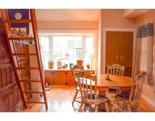 Primary Photo - 139 Skiffs Ln