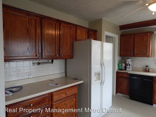 Foto del edificio - 3315 Ellwood Ave