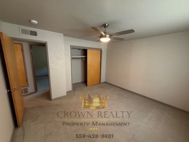 Foto del edificio - 233 E Lois Ave