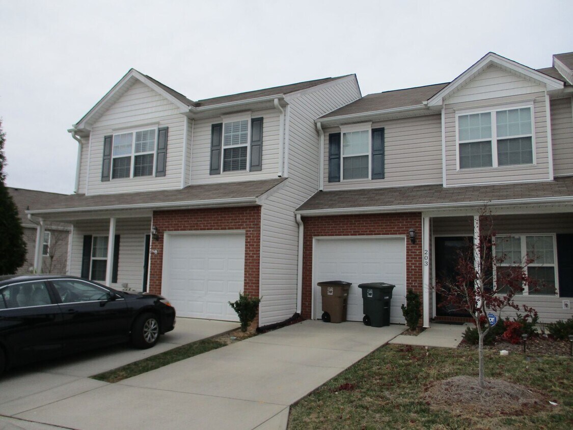 Foto principal - 3 Bedroom Townhouse with a Loft Area and a...