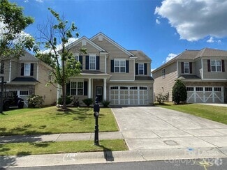Building Photo - 6512 Manitoba Ln