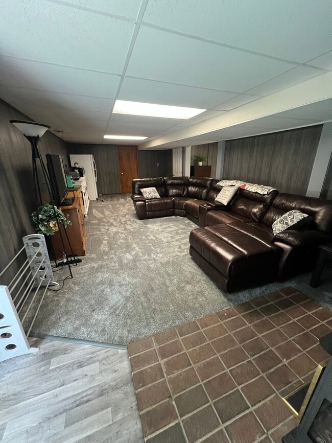 Building Photo - 4303 W Timberwood Dr
