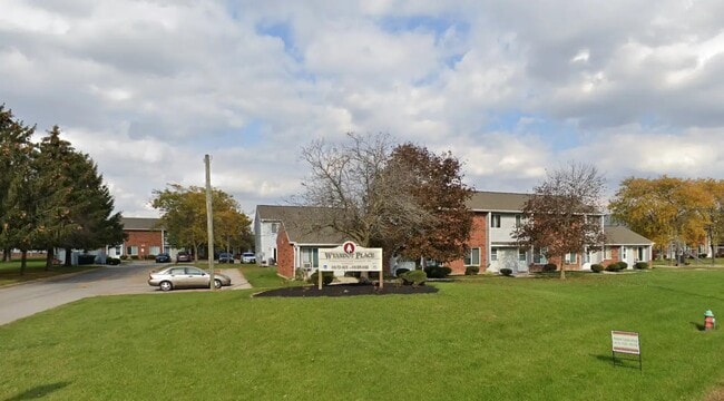Building Photo - 500 Highland Pkwy