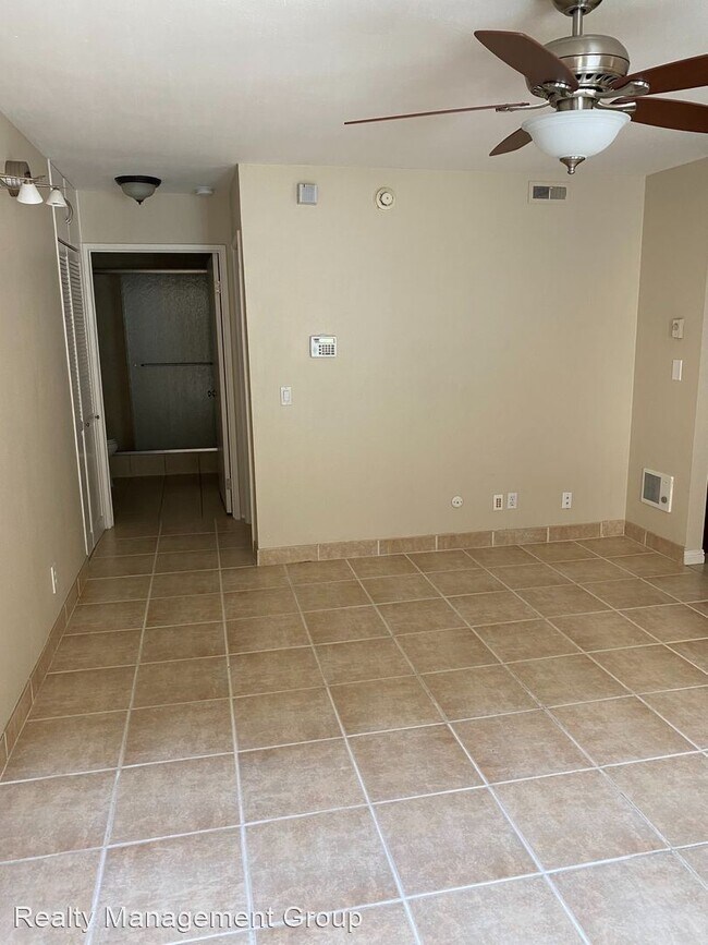 Foto del edificio - 1 br, 1 bath House - 6902 Mission Gorge Rd #4