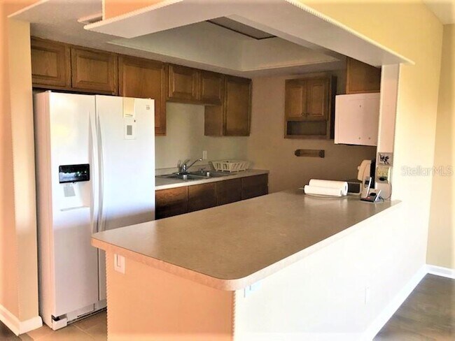 Foto del edificio - 833 N Keene Rd