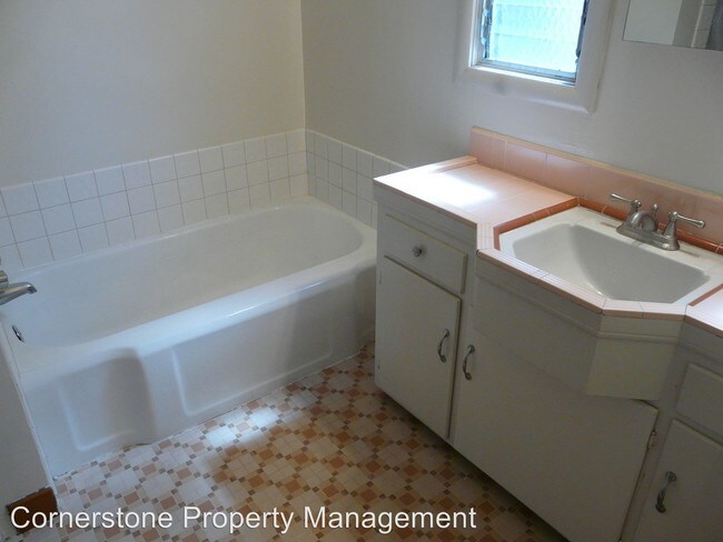 Foto del edificio - 2 br, 1 bath House - 1126 Lennon Way