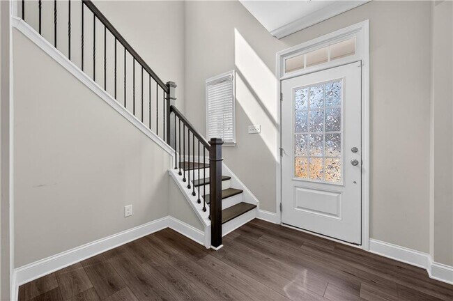 Foto del edificio - 1020 River Park Dr