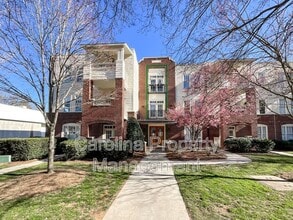 Building Photo - 518 Clarice Ave