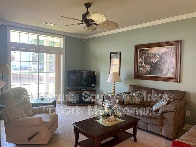 Foto del edificio - 809 Sunswept Ct