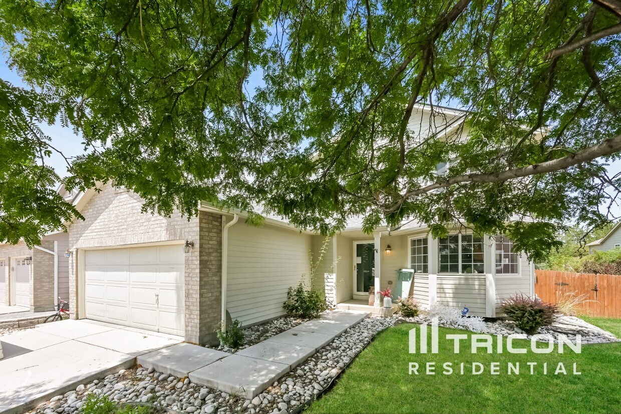 Foto principal - 4687 E 134th Ave