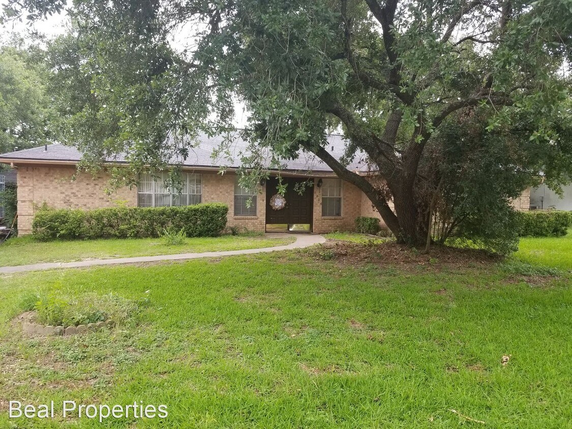 Primary Photo - 4 br, 2 bath House - 1304 Todd Trail