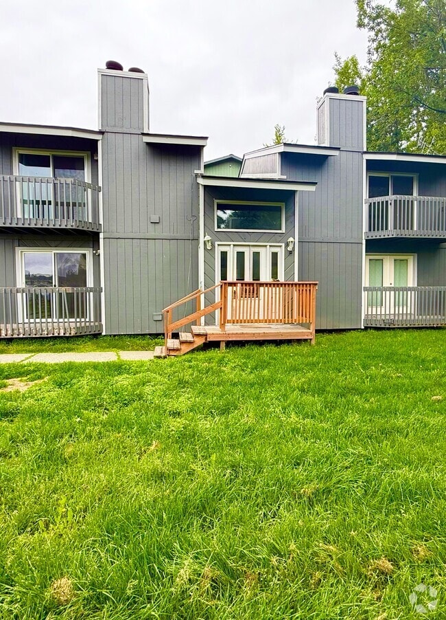 Building Photo - 11420 Heritage Ct