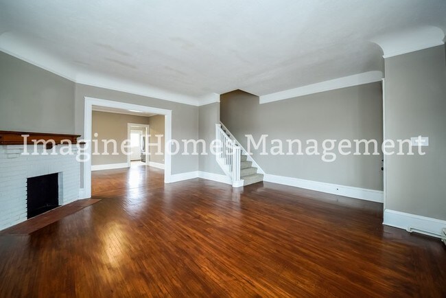Building Photo - 1413 Wagar Ave