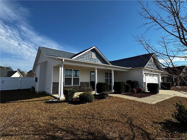 Foto del edificio - 1328 St Johns Loop