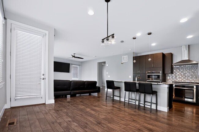 Foto del edificio - 6875 E 133rd Ave