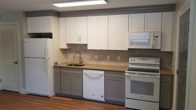 Foto del edificio - 462 Main St