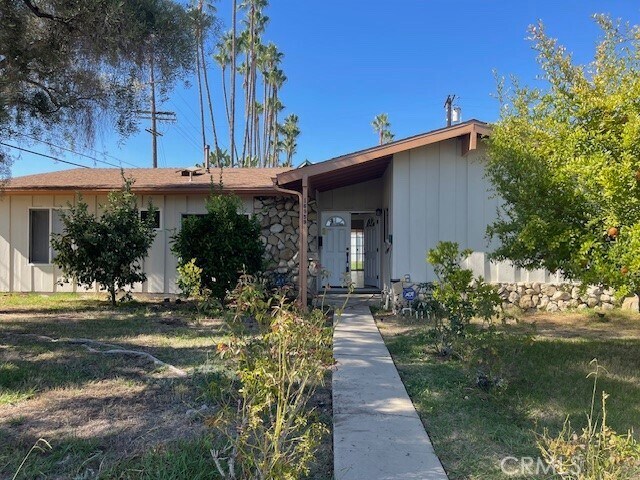 Foto principal - 16959 San Jose St