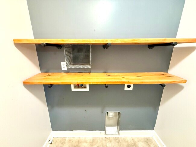 Building Photo - 2857 Cross Landing Dr