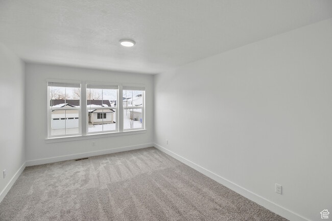 Building Photo - 949 N 900 W