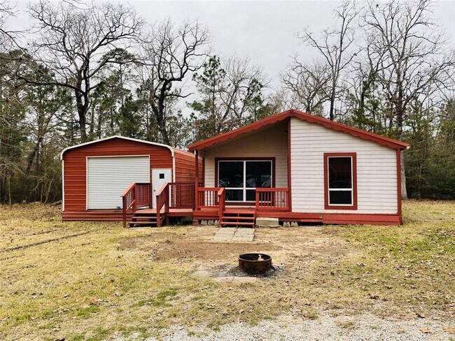 Building Photo - 149 Pine Needle St