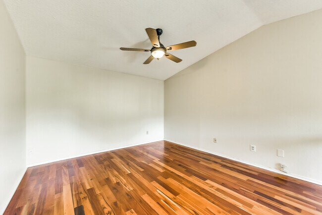 Building Photo - 3644 Fore Cir
