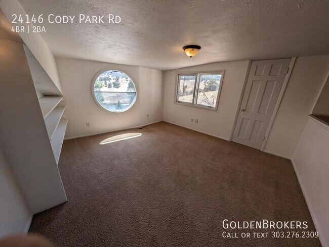 Foto del edificio - 24146 Cody Park Rd